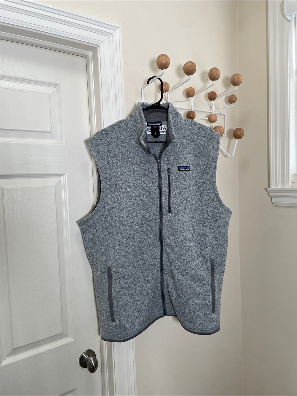 Patagonia Gray - Outdoor Fleece Vest with Logo Patch - Grey - XL